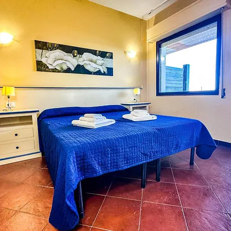 Hotel apartamentowy La Pelosetta 3*