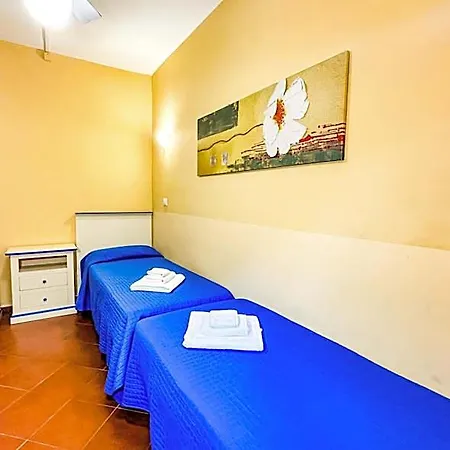 La Pelosetta Aparthotel